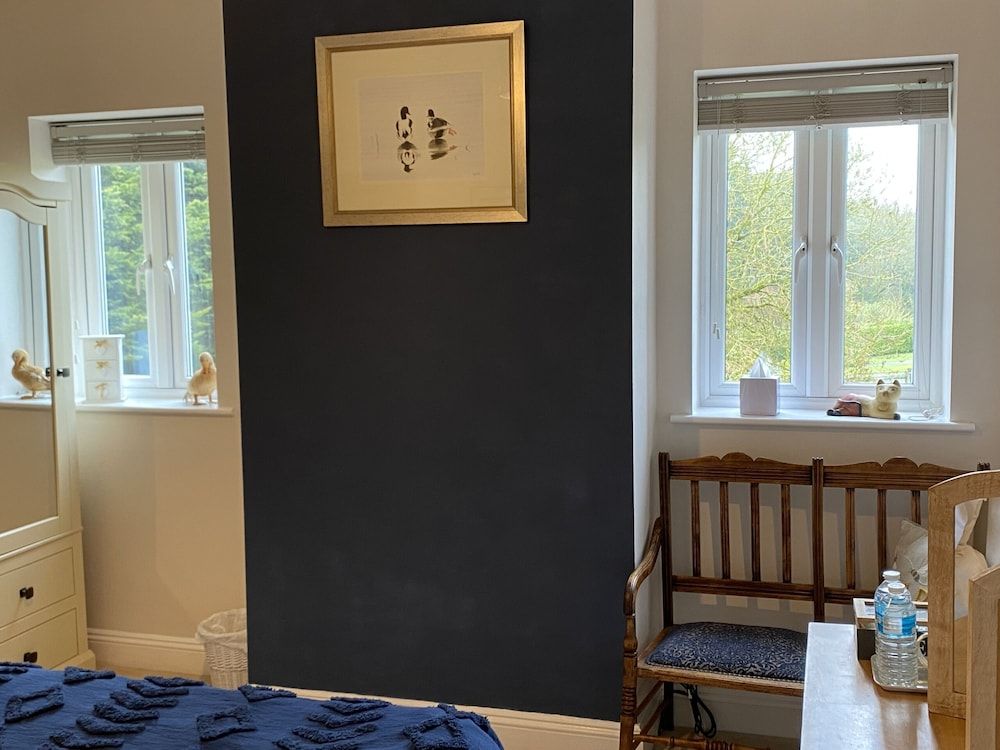 Sunny Nest Double Room, Ensuite 4