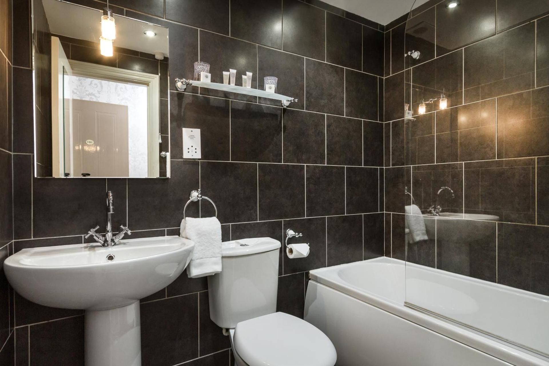 undefined Lincoln House Hotel 6