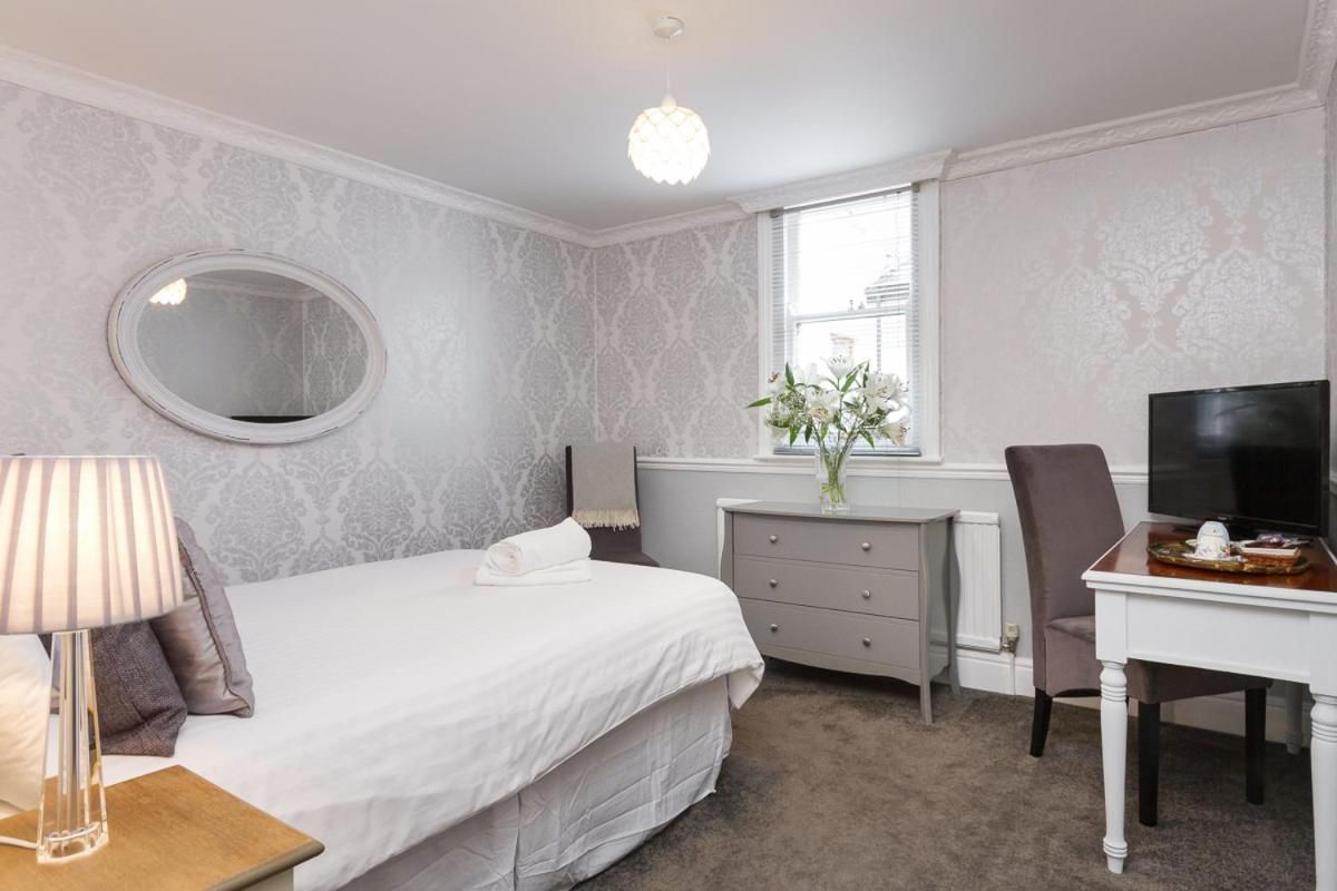 undefined Lincoln House Hotel 8