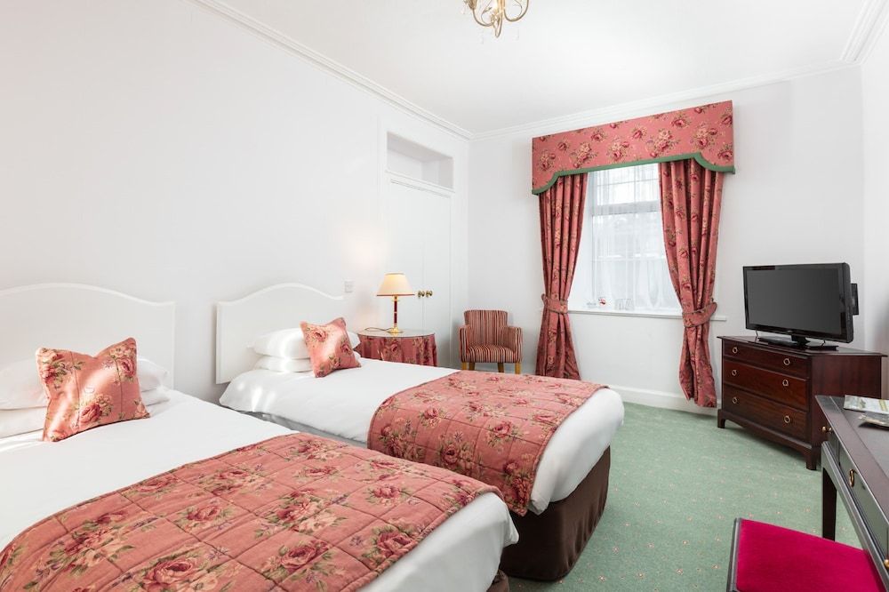 Fernhill Hotel Basic Double or Twin Room 2