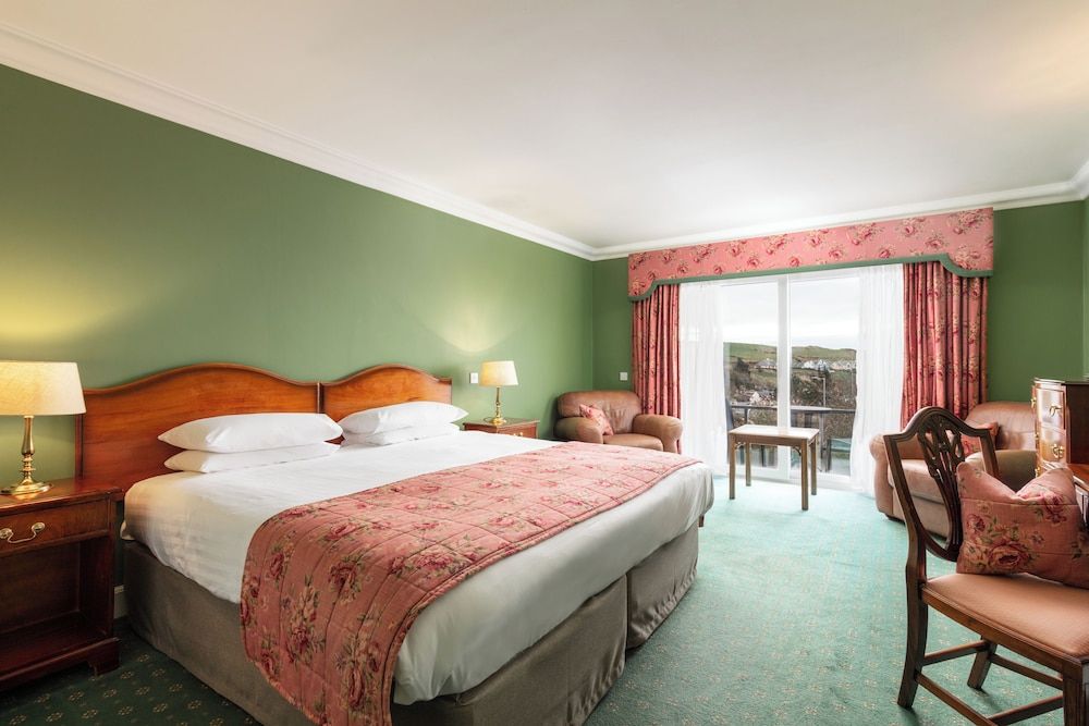 Fernhill Hotel Superior Double or Twin Room, Balcony, Sea View 3