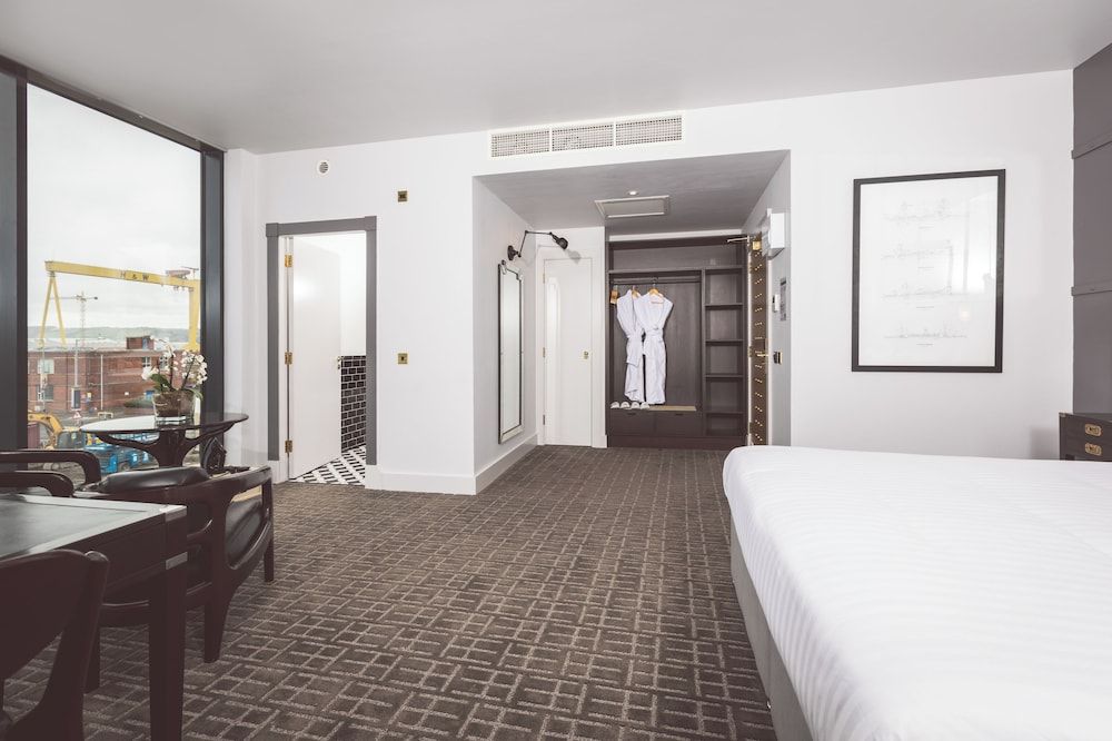 Executive Room, 1 King Bed