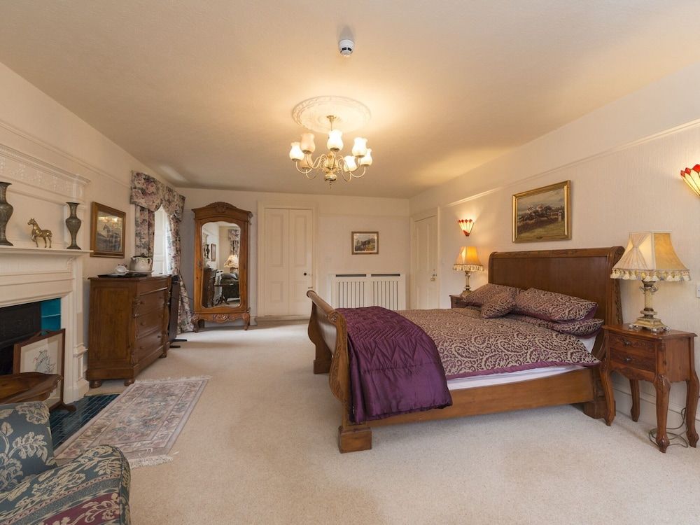 Banoge House Double Room, Ensuite 2