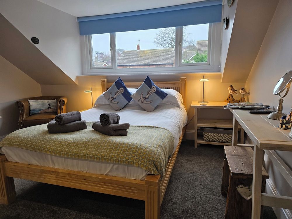 Ashburton House Classic Double Room