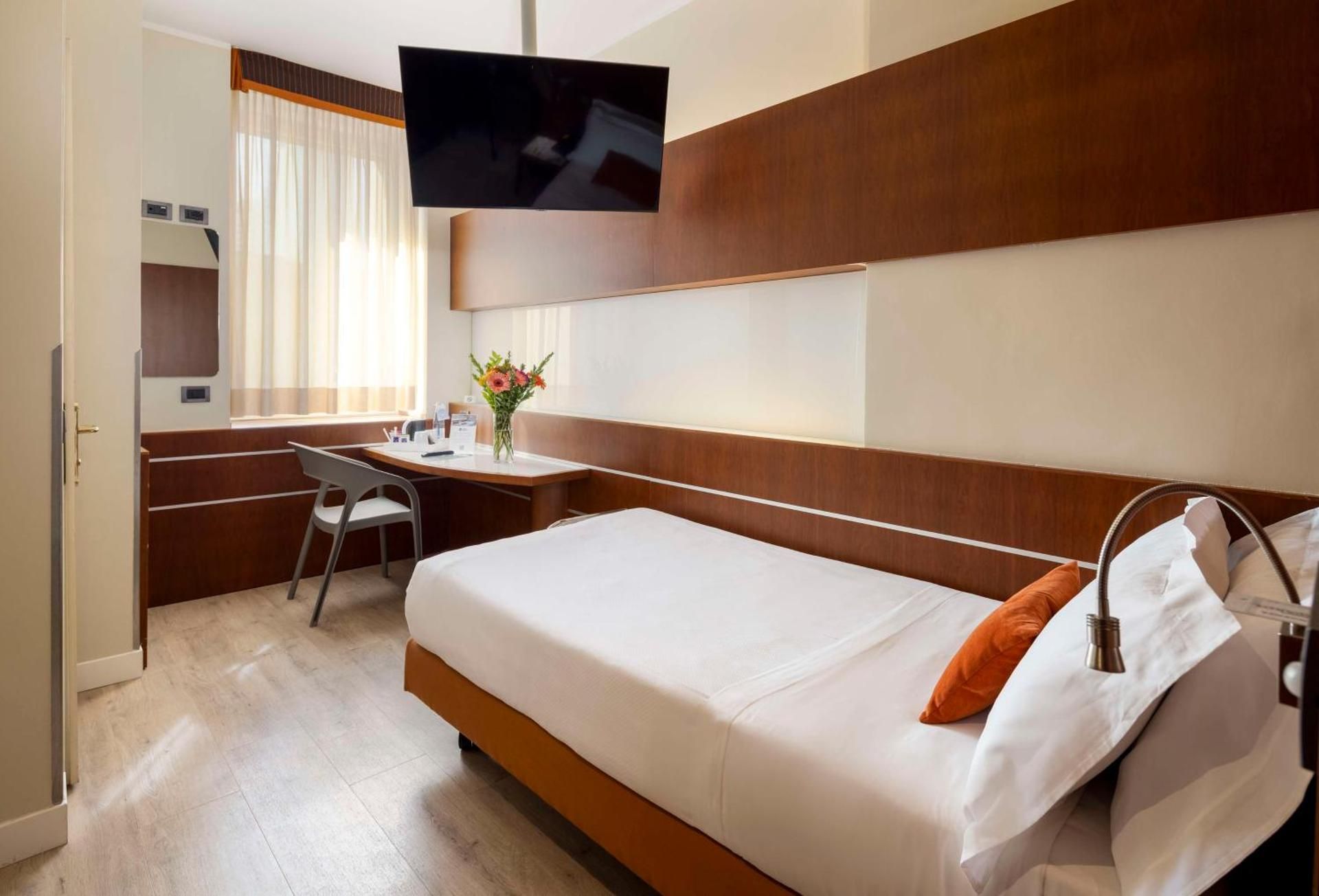 undefined Best Western Hotel Madison 6