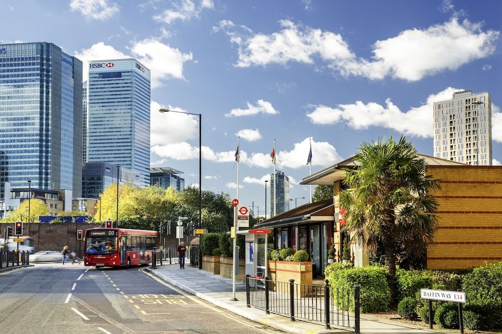 undefined ibis London Docklands Canary Wharf 8