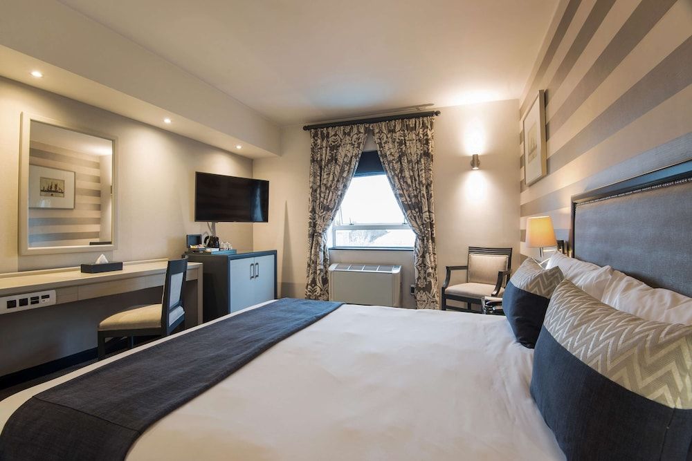 undefined The Portswood Hotel 6