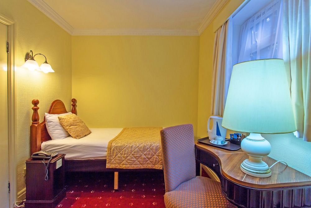 undefined Britannia Country House Hotel & Spa 10