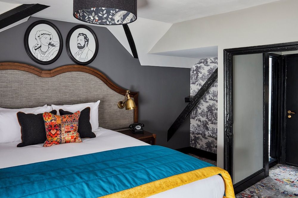 Standard Room, 1 Queen Bed