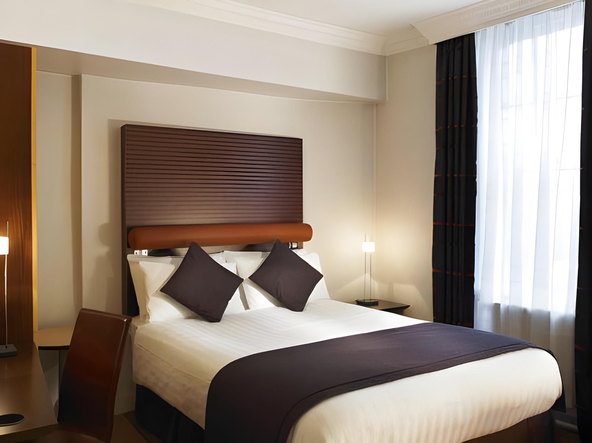 undefined The Angel Hotel 10