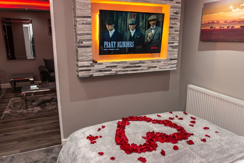 Meridian Serviced Apartments Superior Apartment, Ensuite (Superior One Bedroom) 9