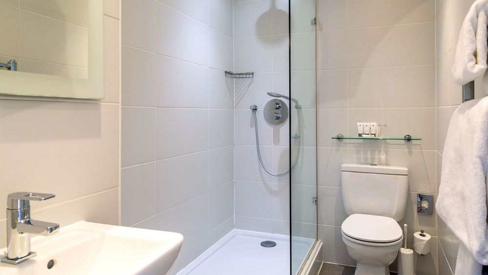 The Lensbury Resort Classic Double 5