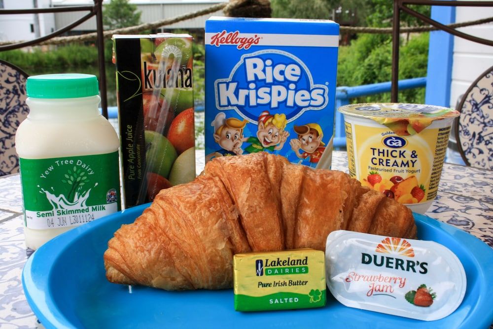 Adventurer's Village Milton Keynes Comfort Cabin, 1 Bedroom 4