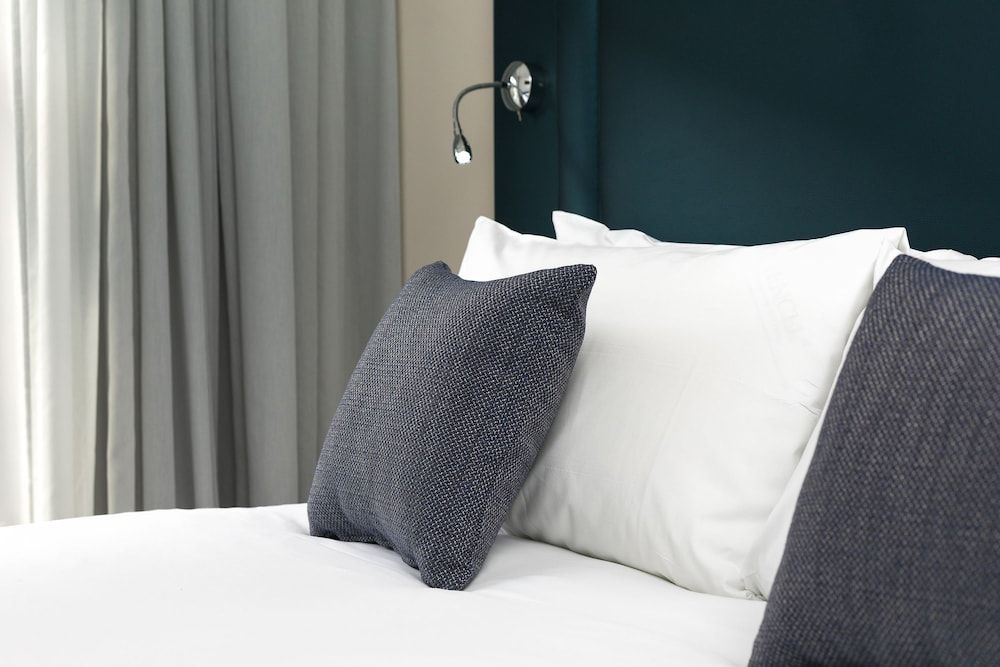 undefined Park Avenue J Hotel London Hyde Park 4