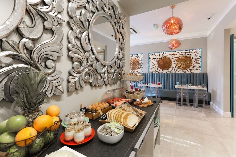 undefined Park Avenue J Hotel London Hyde Park 8