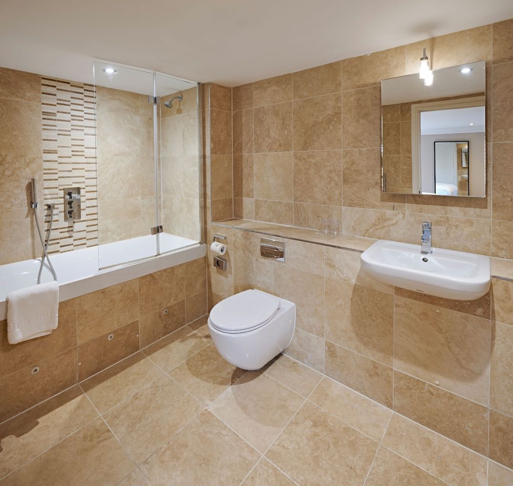 The Kings Arms Classic Room, 1 King Bed 5