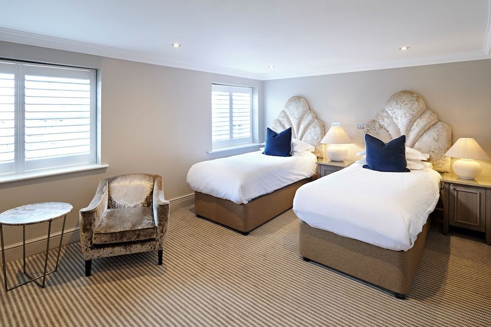 The Kings Arms Classic Twin