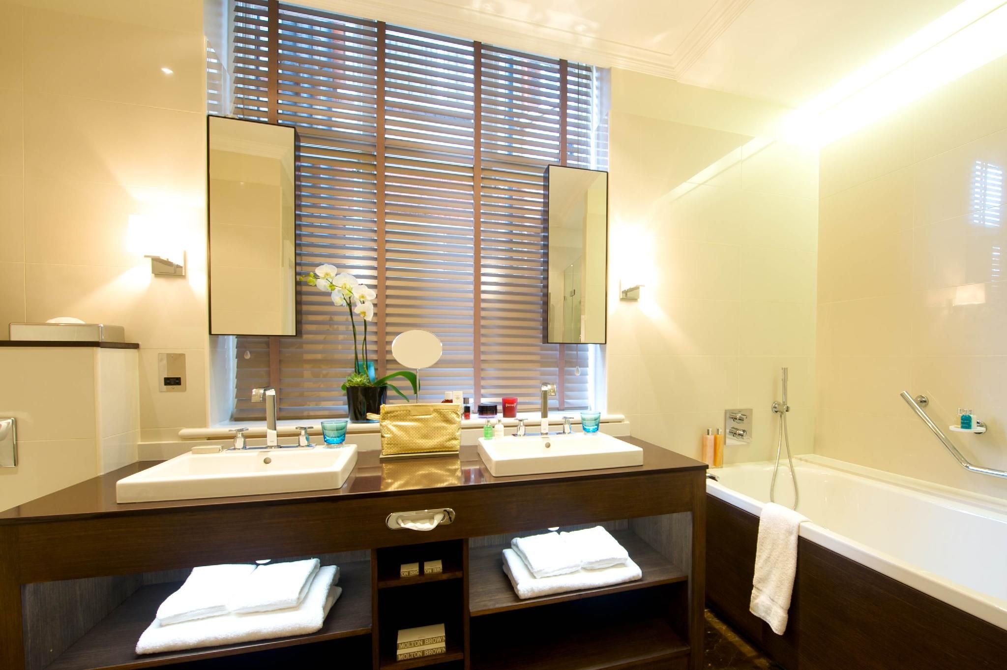 Presidential Three Bedroom Suite