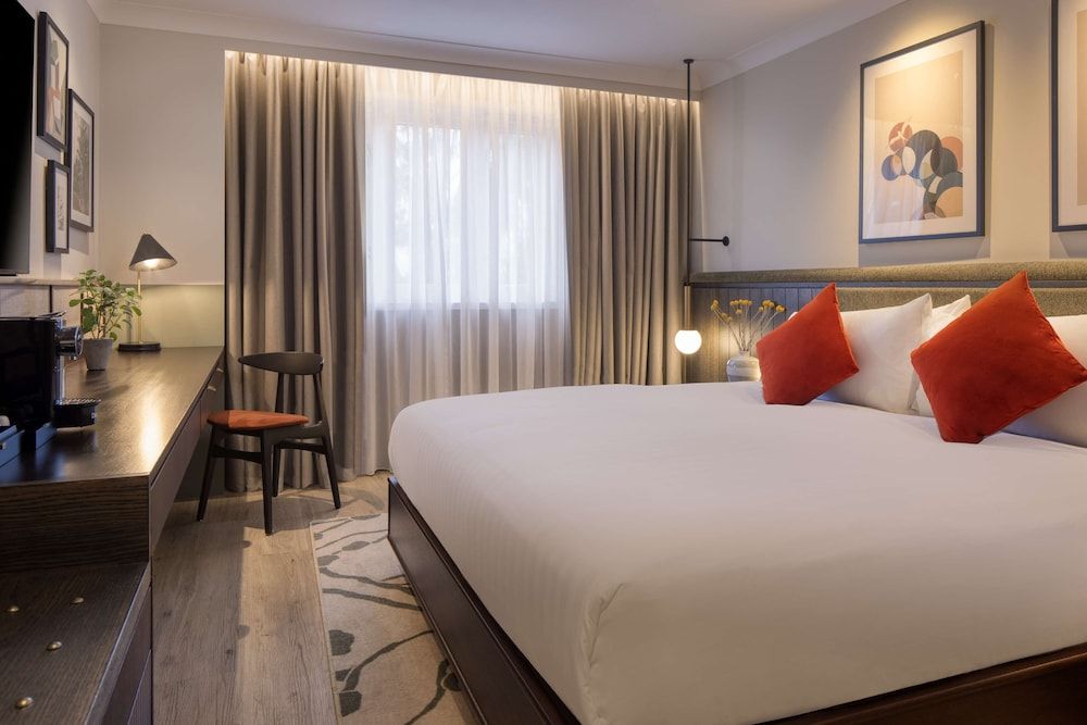 Deluxe Room, 1 King Bed