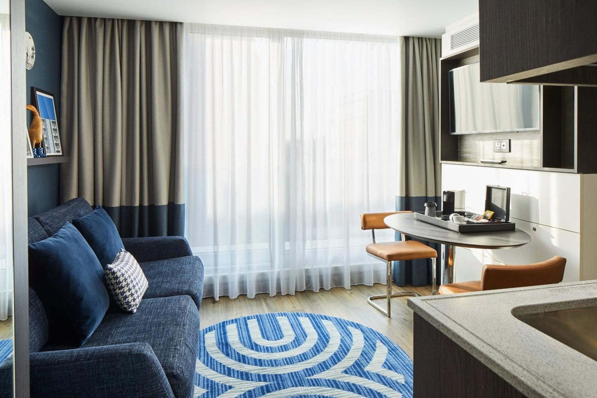 Twin Bedroom Open Plan, 1 Bedroom Suite, 2 Twin