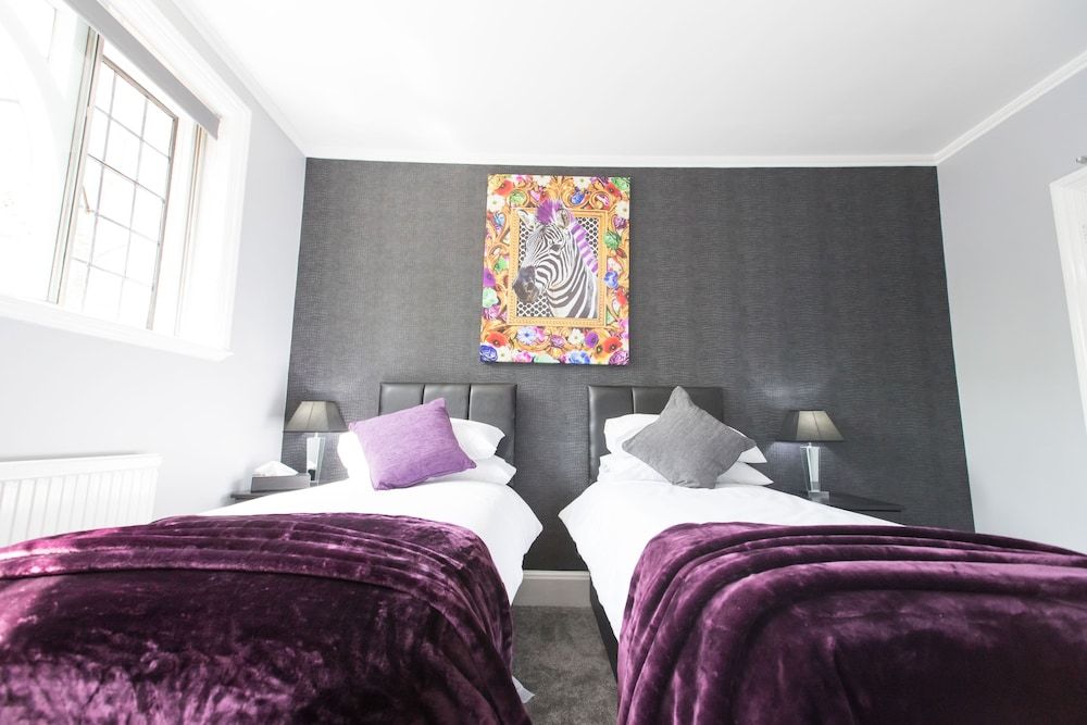 Verve Hotel Twin Room With Private En-suite 2