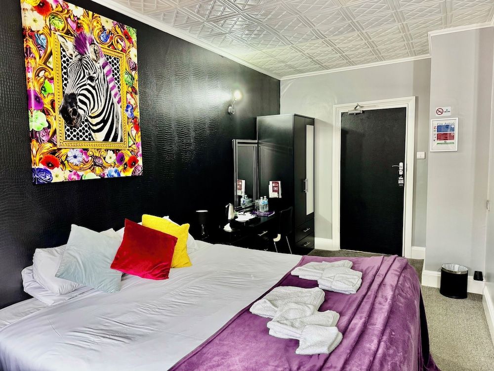 Verve Hotel Standard Double Room, Ensuite 16