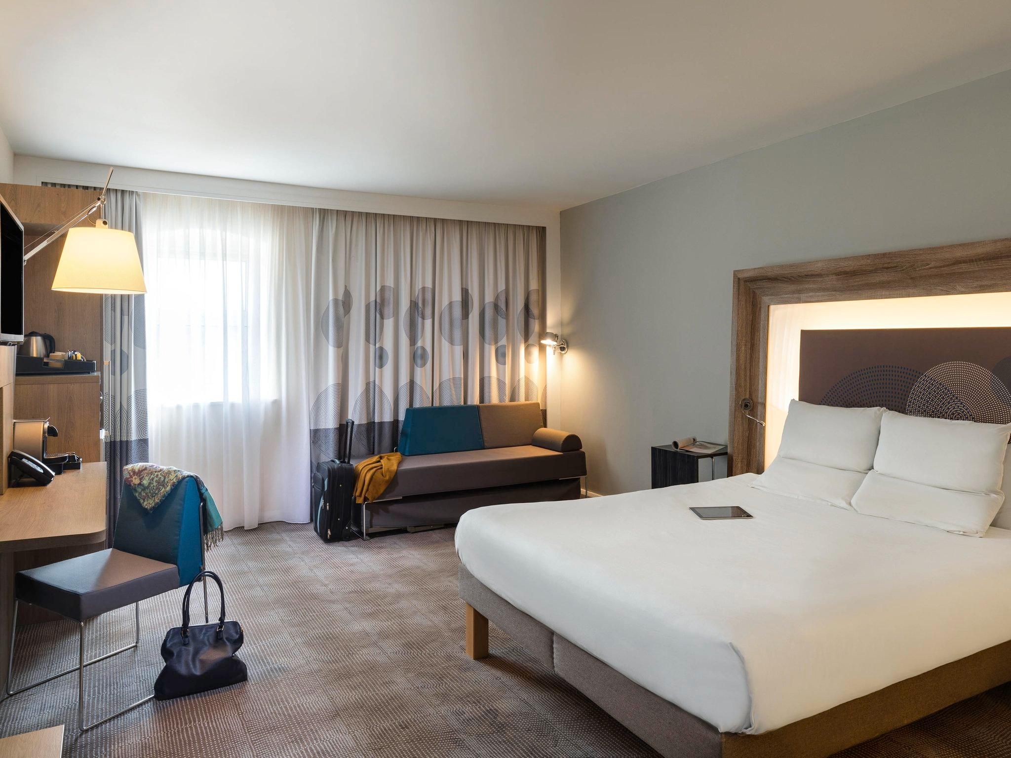 Novotel Nottingham Derby Superior Premium Room with Queen Bed