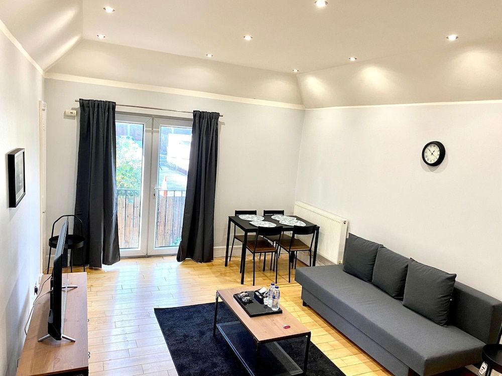 Westciti Caroco Aparthotel Apartment 9