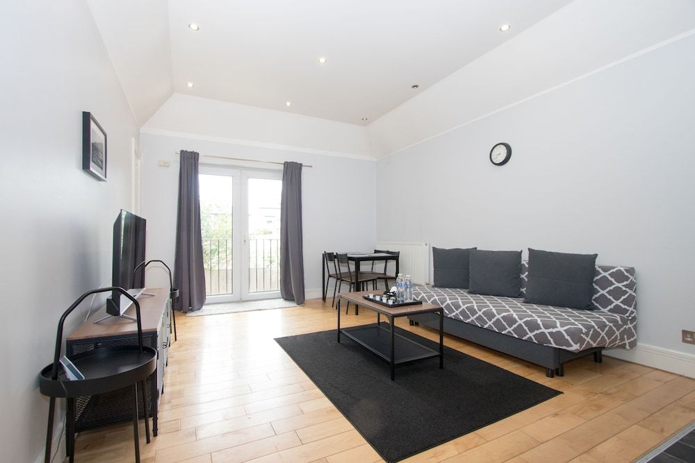 Westciti Caroco Aparthotel Apartment 3