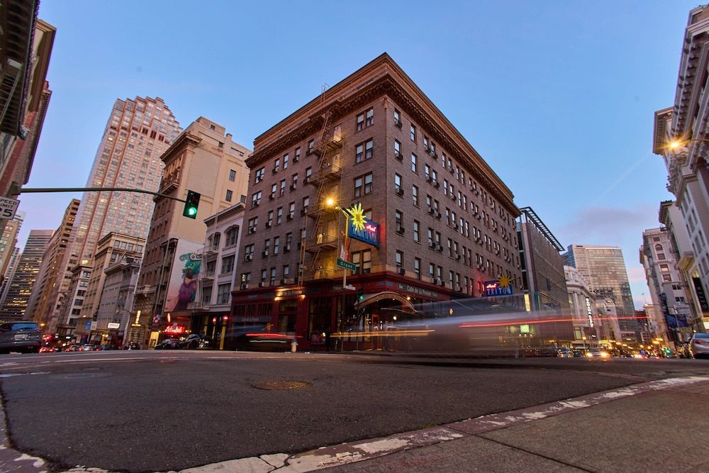undefined Hotel Triton 10