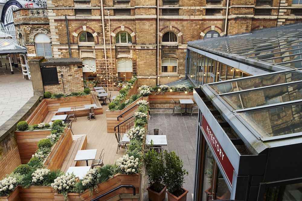 undefined The Milner York 6