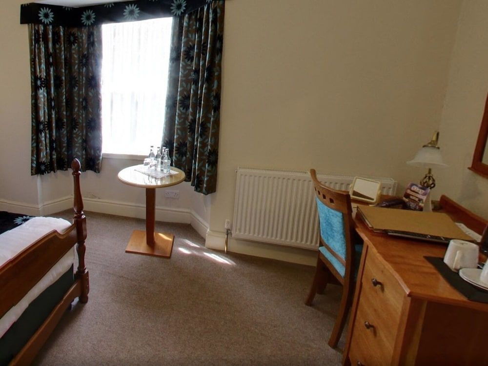 The Railway Inn Deluxe Double Room, Ensuite 6