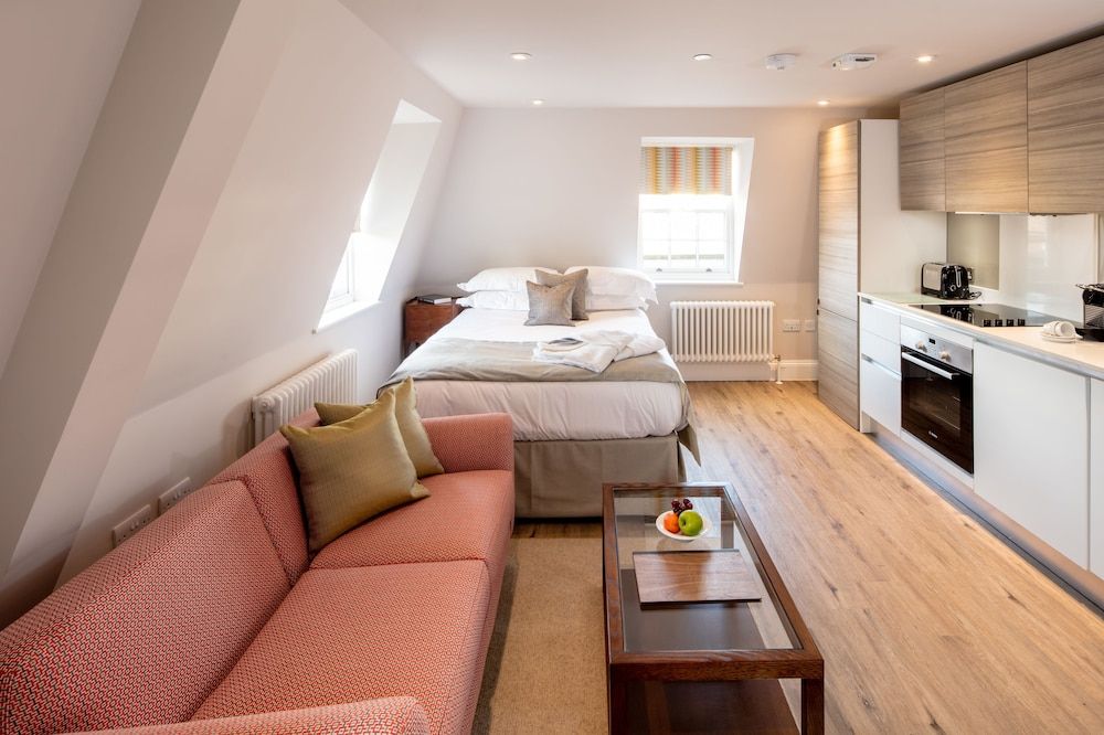 Beech House Studio, 1 Double Bed 12