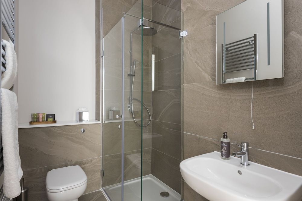 Beech House Studio, 1 Double Bed 18