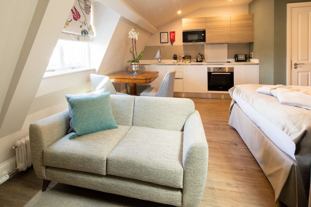 Beech House Studio, 1 Double Bed 13