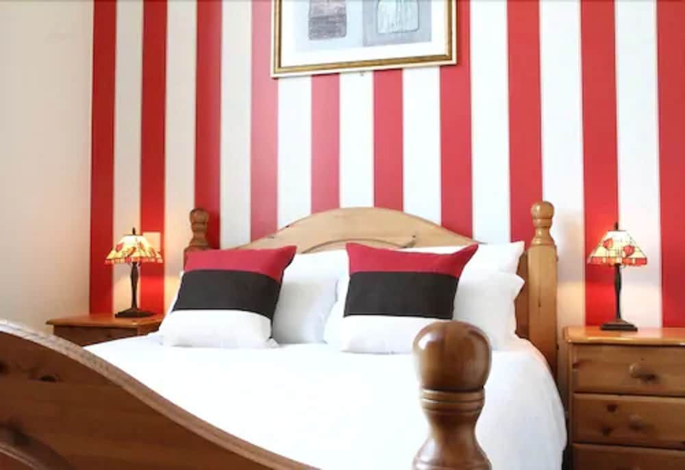Basic Double Room