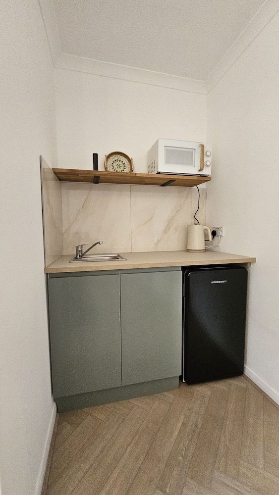 undefined Bros Inn Hotel 10