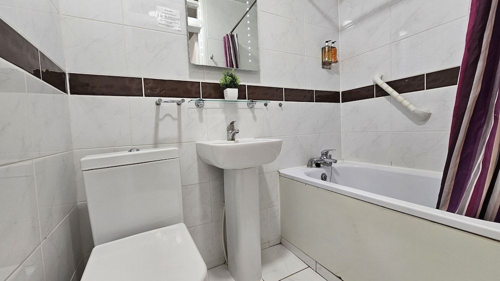 Bros Inn Hotel Standard Double Room 27