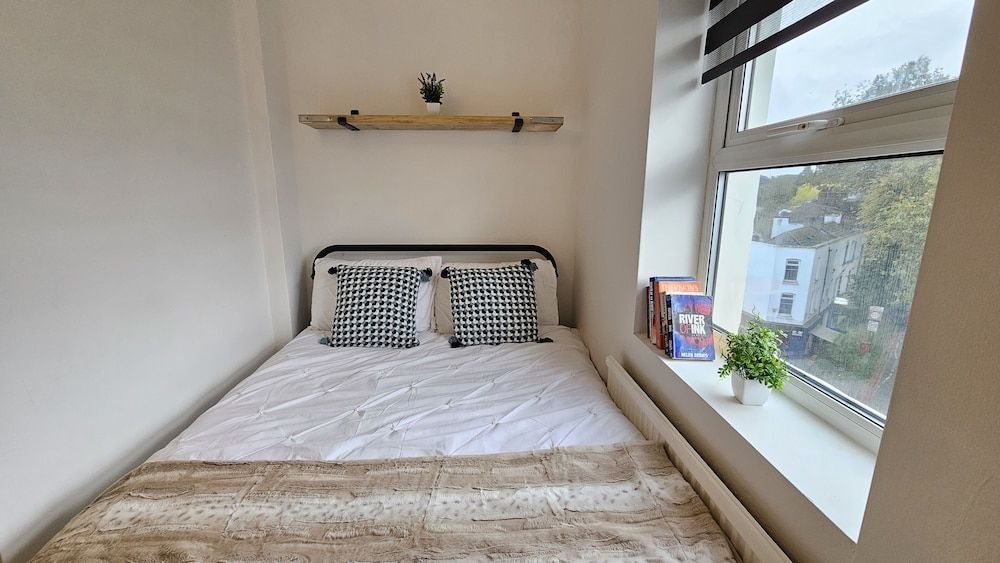 Bros Inn Hotel Standard Double Room 12