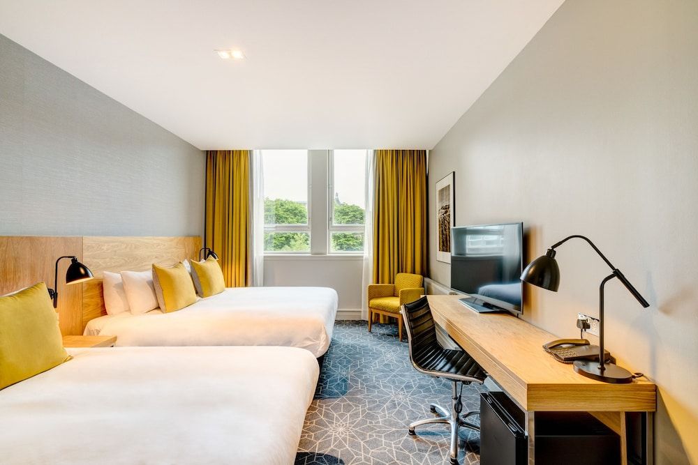 undefined Apex Grassmarket Hotel 10