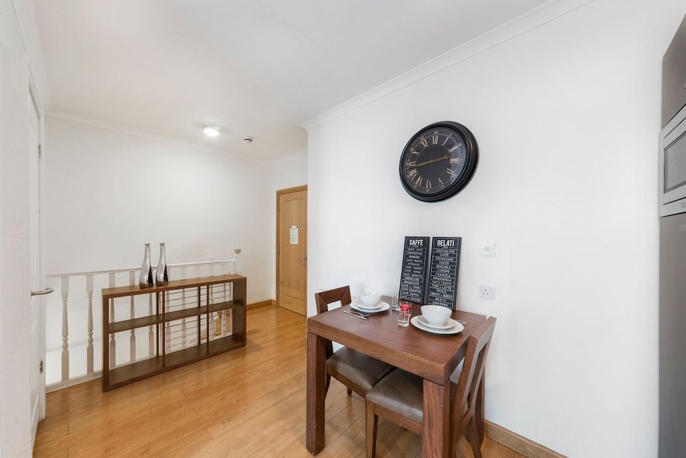 Lux London South Kensington Superior Apartment, 2 Bedrooms 5