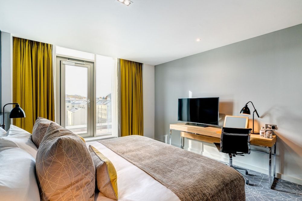undefined Apex City of Bath Hotel 4