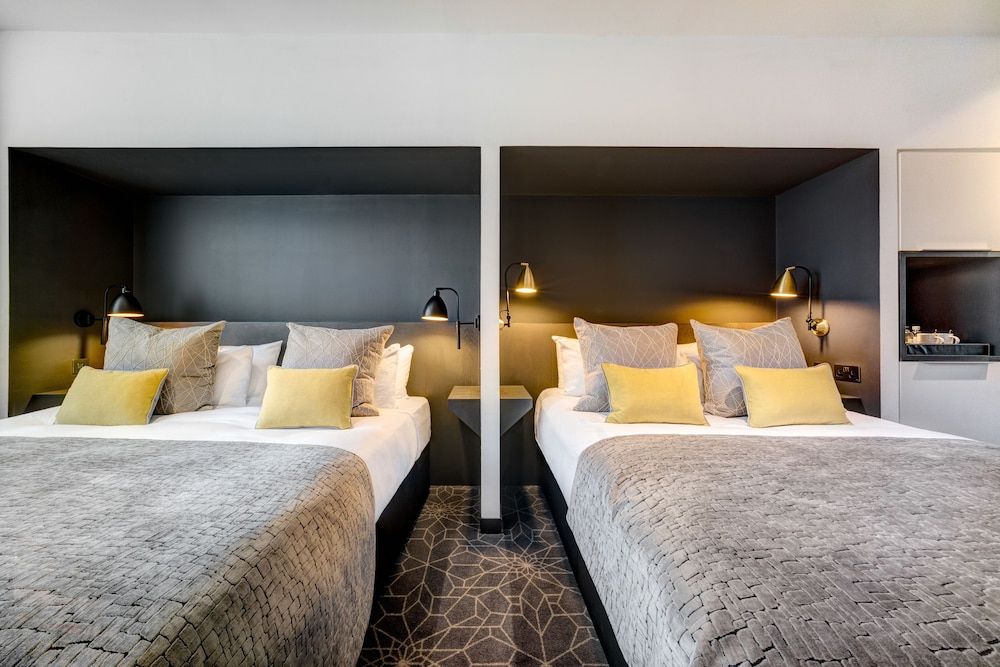 undefined Apex City of Bath Hotel 2