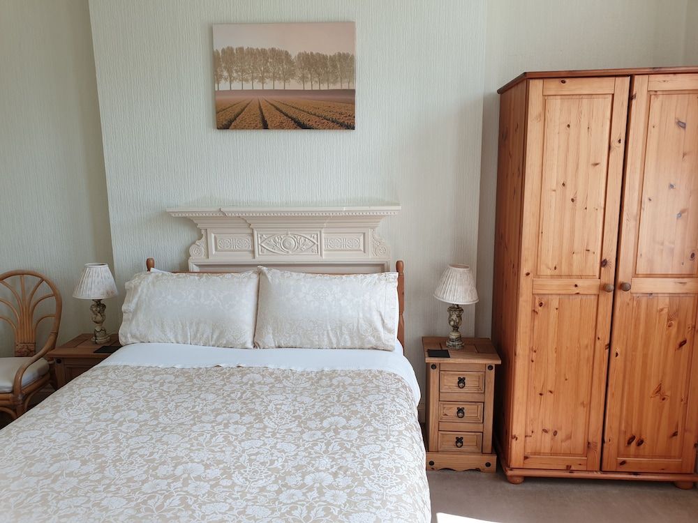 The Wycliffe Guest House Double Room, Ensuite 2