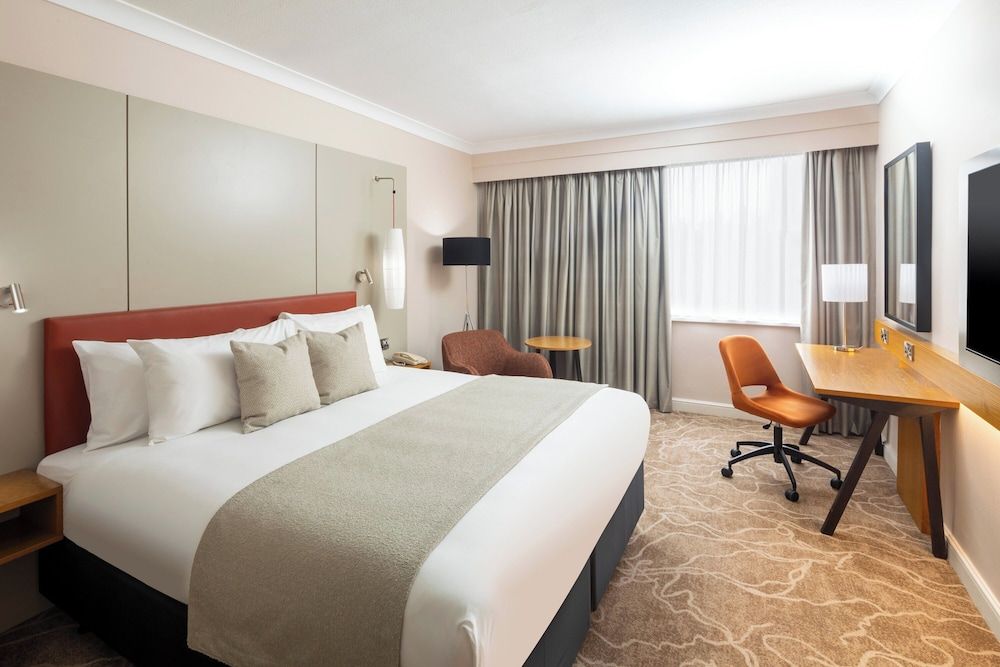 Standard Room, 1 King Bed (Minibar)
