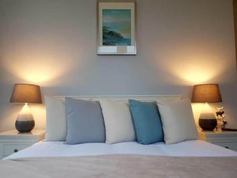 Kames Hotel Superior Double Room 3