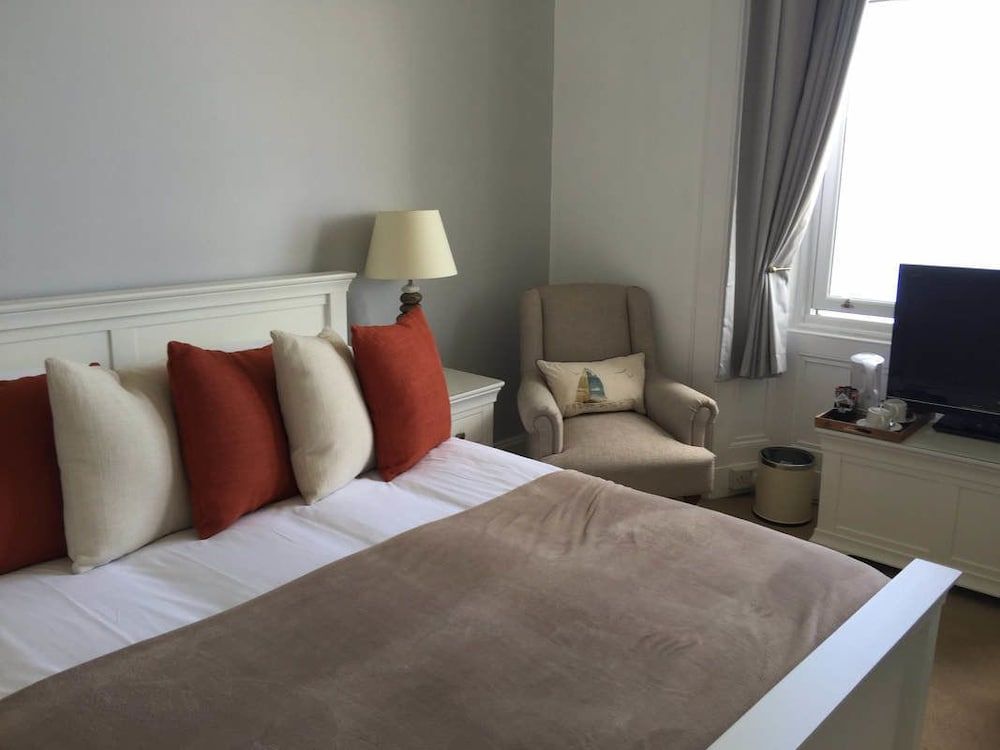 Kames Hotel Superior Double Room 2