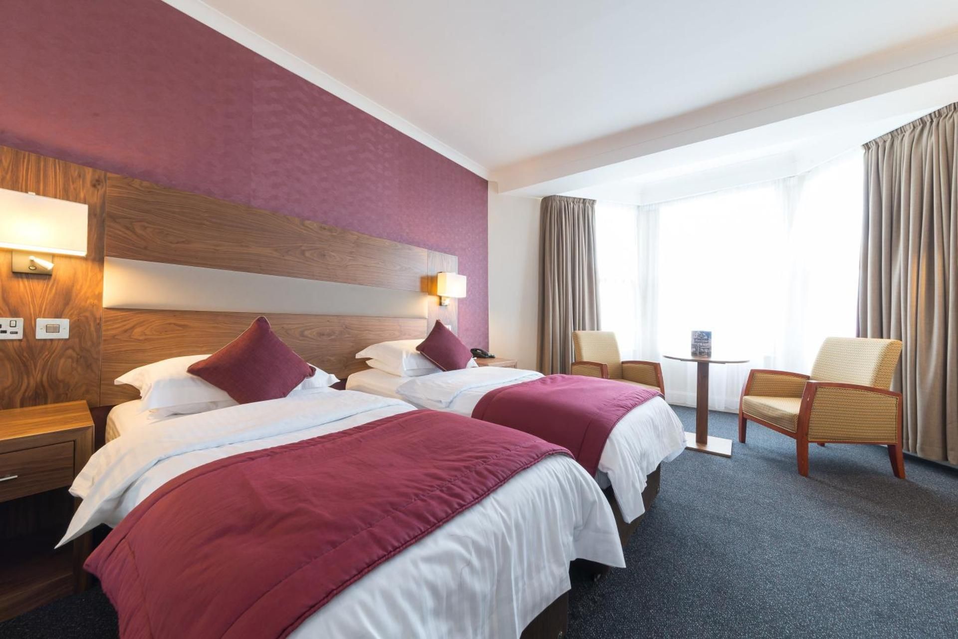 Deluxe Double or Twin Room with Sea View