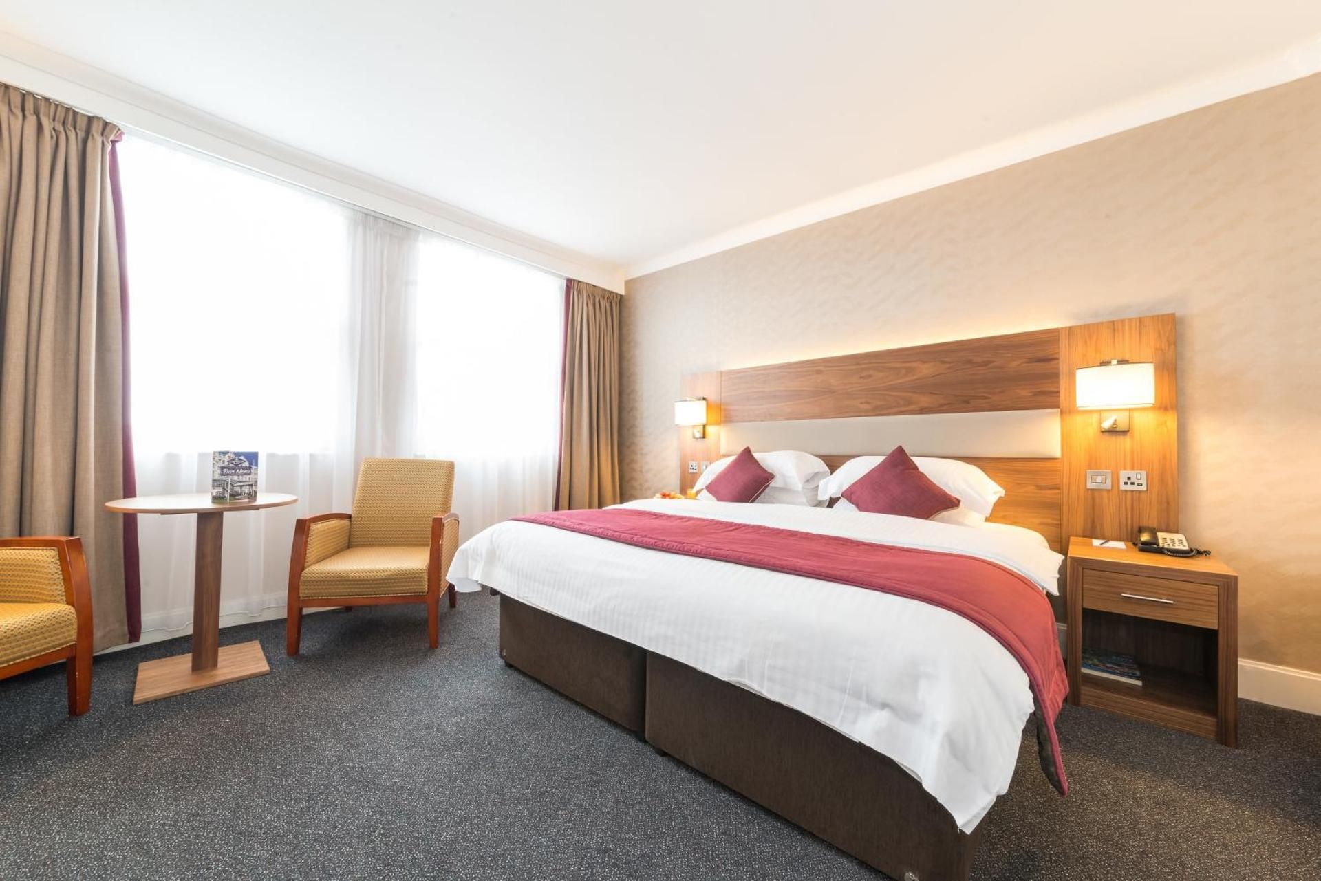 Deluxe Double or Twin Room with Sea View