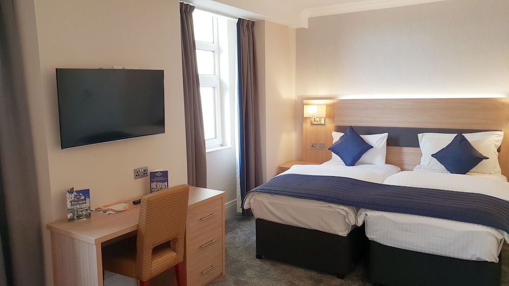 Classic Twin Room